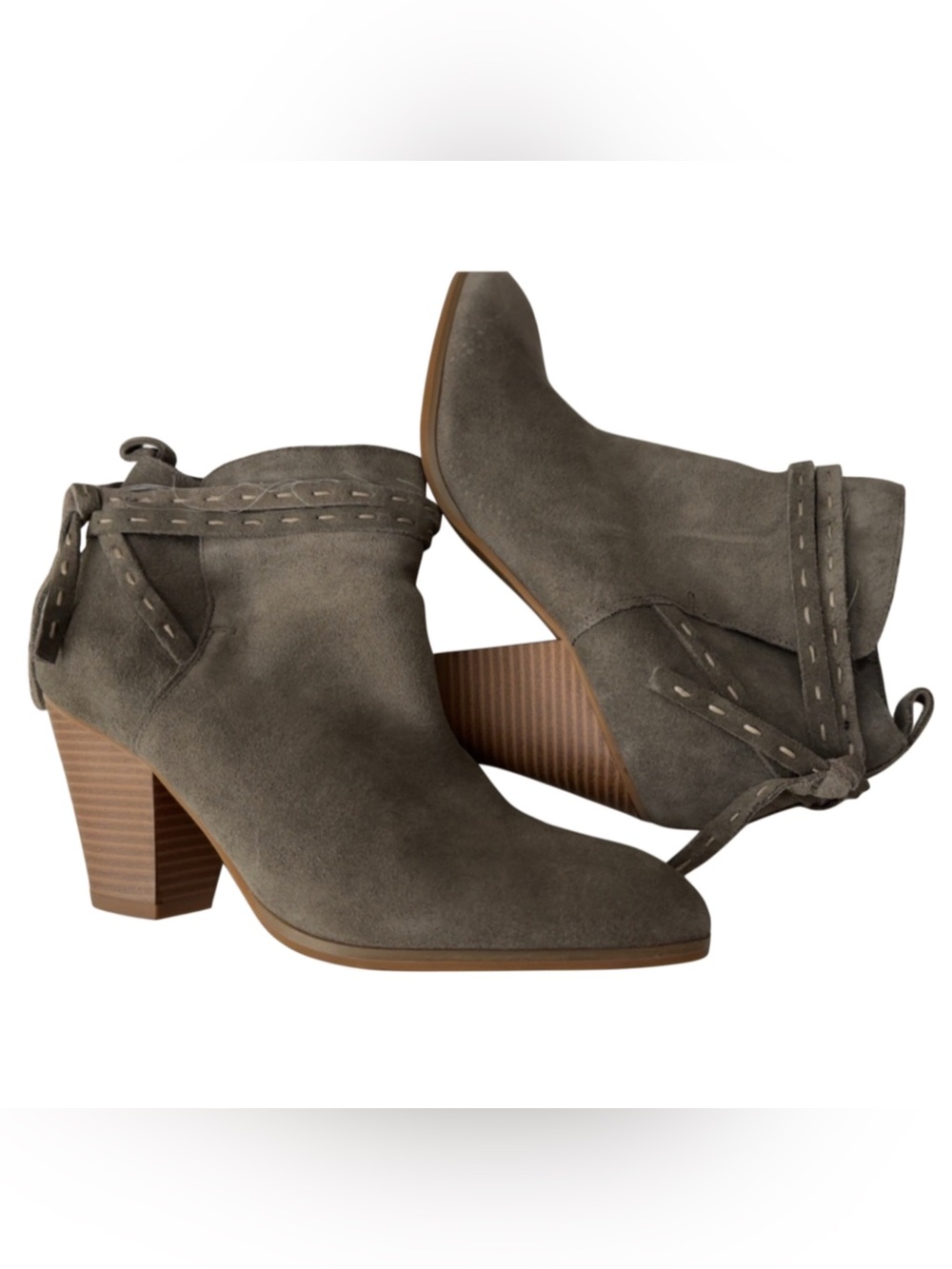 Violet & Red Jane Grey Suede Leather Ankle Booties Size 8.5